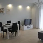 Apartament Z Tarasem W Centrum Kielc Z Prywatnym Parkingiem